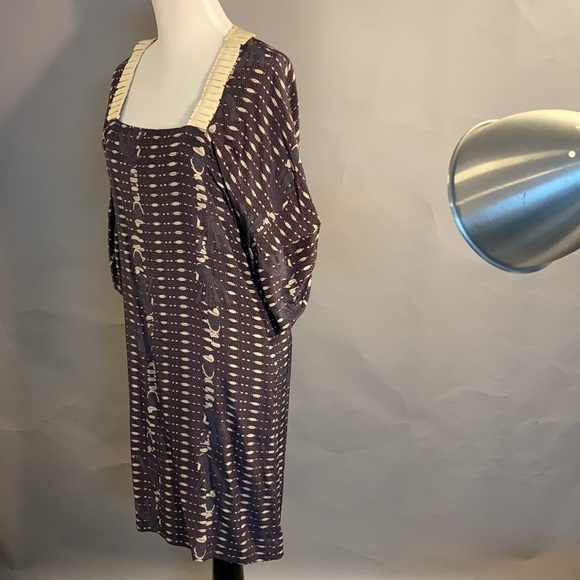 Dusty silk dress with cream grosgrain ruffle - Picture 7 of 10